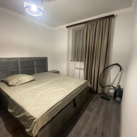 2 Cosy Apartment In Townhouse Near Airport Evn Geghanist  Екстериор снимка